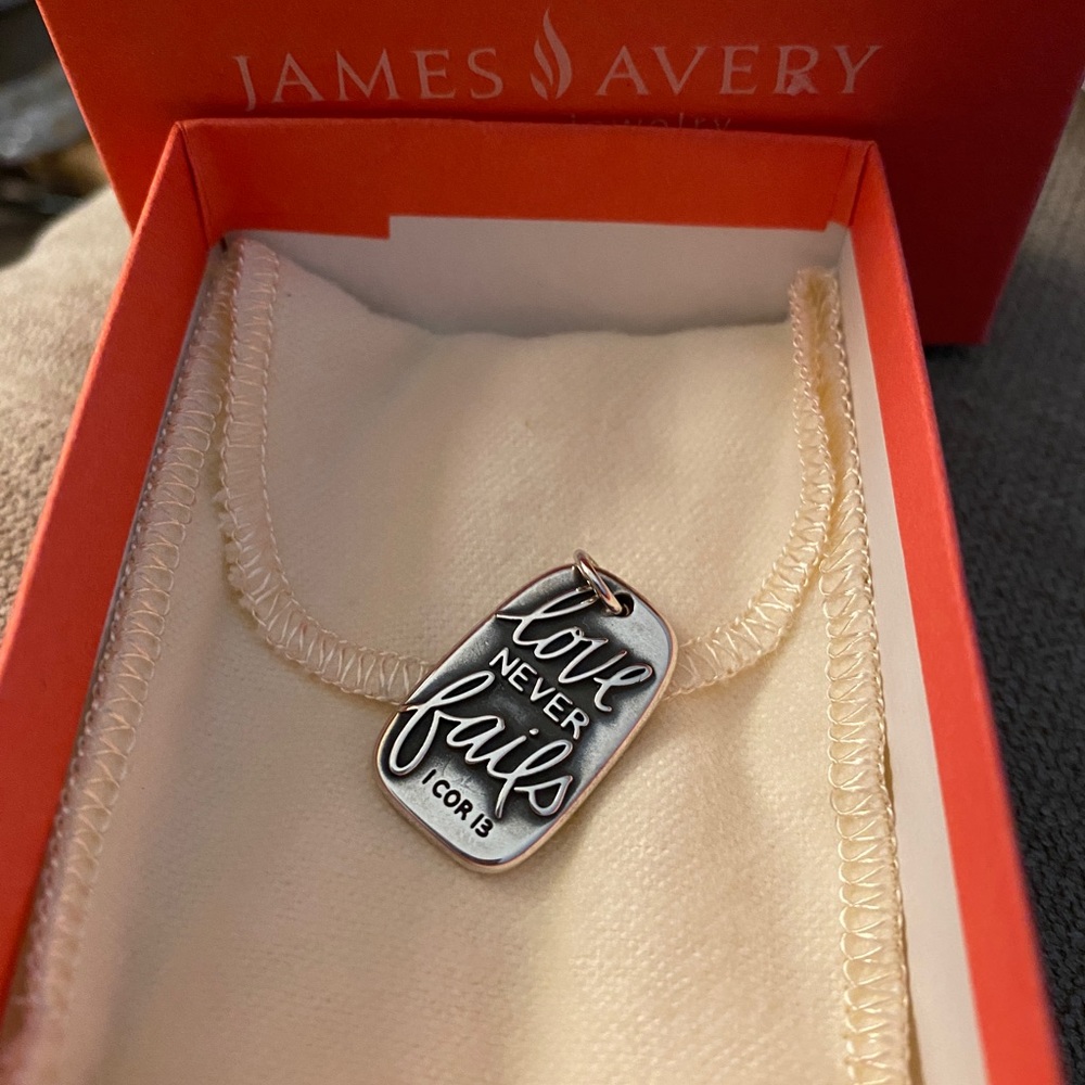 James Avery Charm - Love never fails